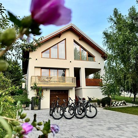 Appartamento Hisa Pri Jezeru Dobrovnik Esterno foto